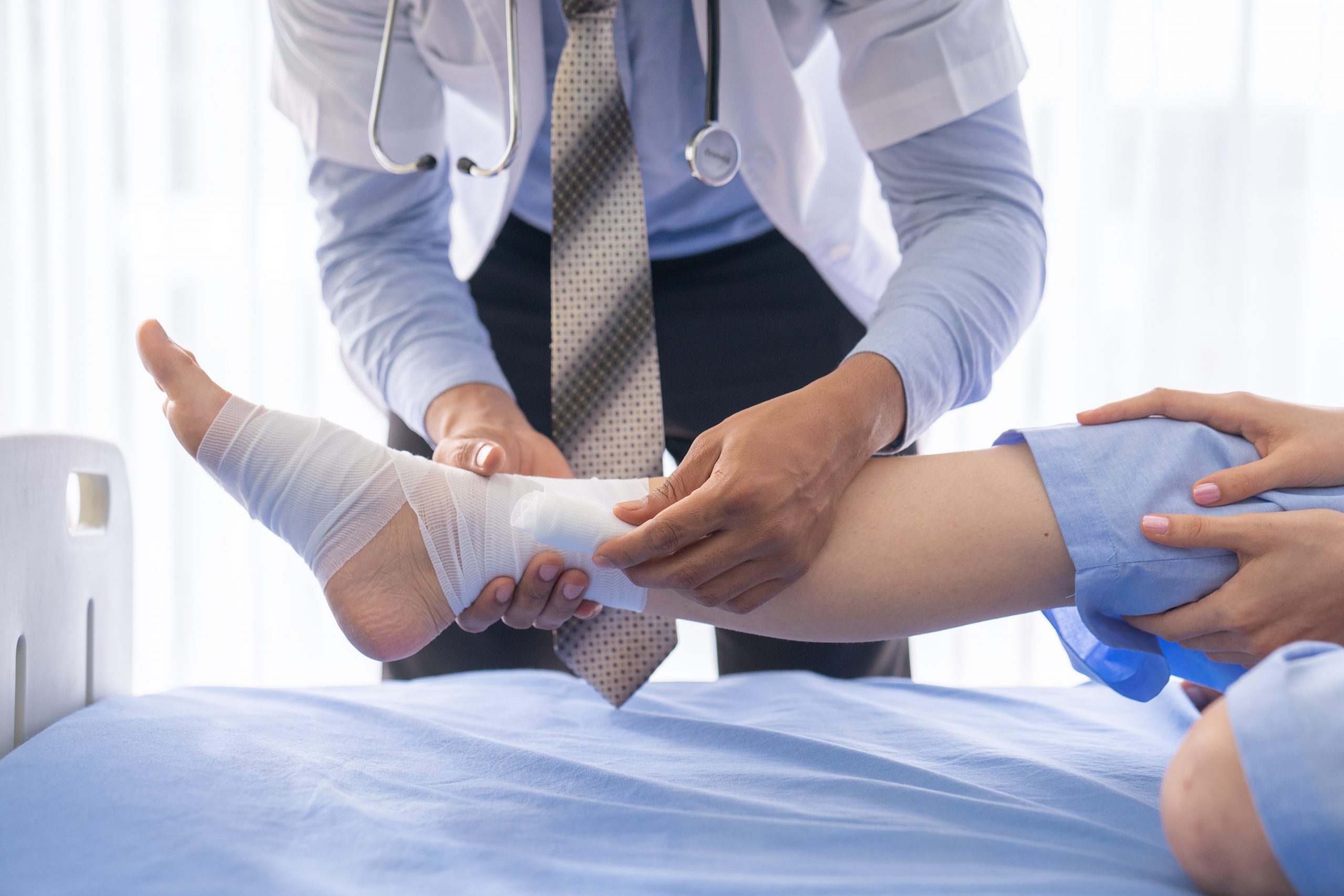 Weeping Wounds: When To See A Doctor (And When Not To) - 6specpk
